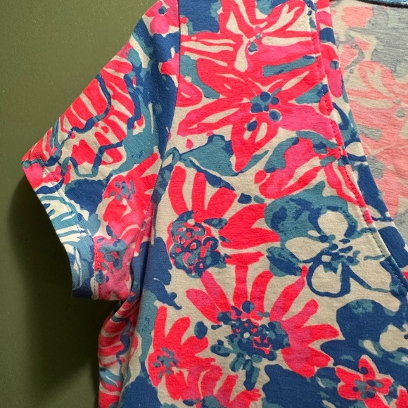 Lilly Pulitzer V-Neck Floral Top - Pink and Blue - Picture 4 of 6
